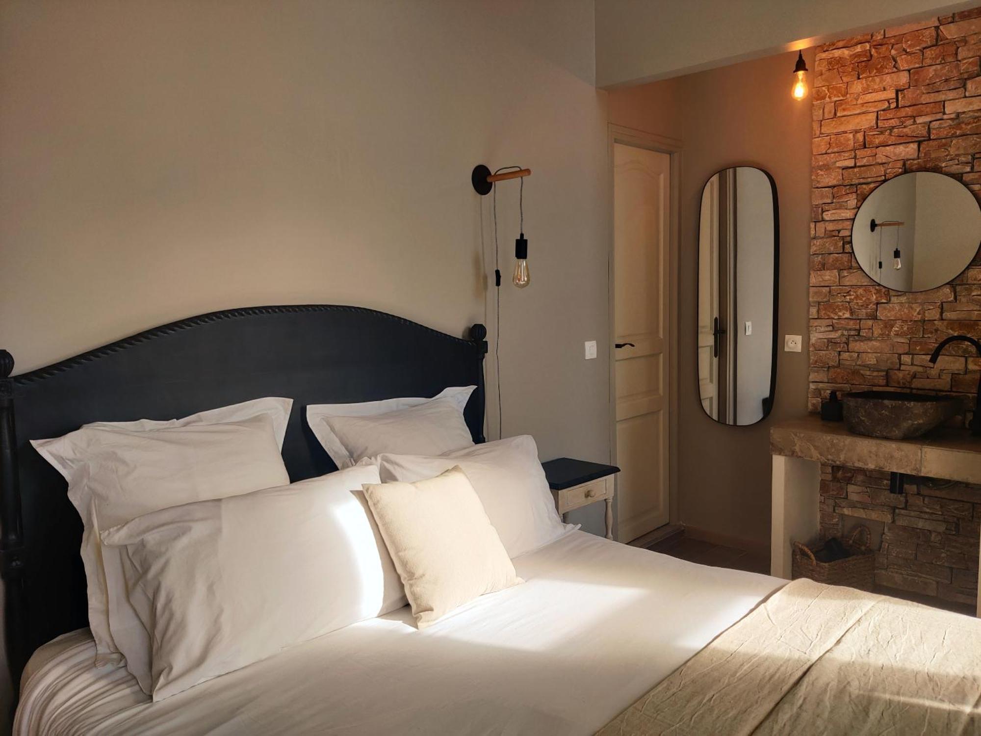 Chambres D'Hotes - Bed And Breakfast Les Palmiers Mèze Екстериор снимка